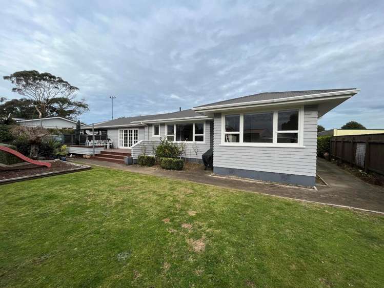 22a Waiwera Place Merrilands_10