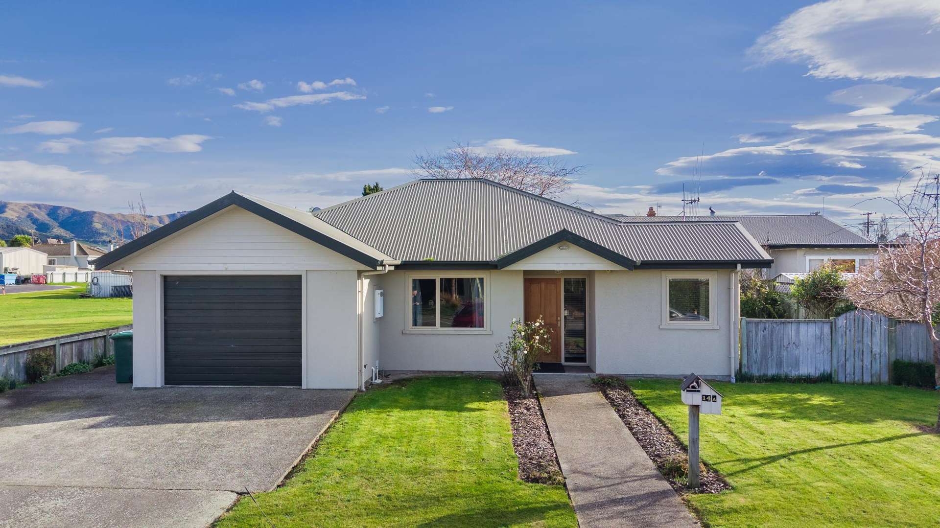 14A Innes Street Waimate_0