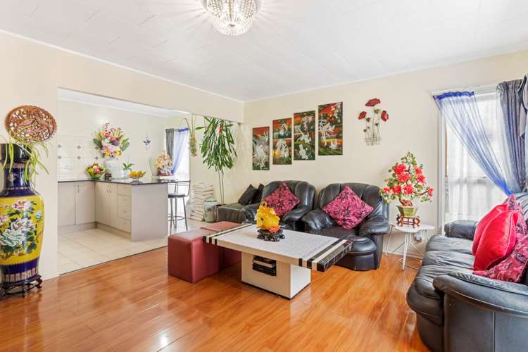 68 Diorella Drive Clover Park_13