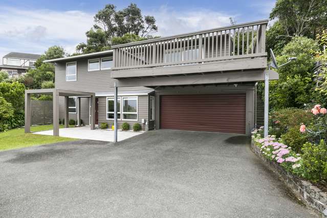 74 Winston Street Crofton Downs_1