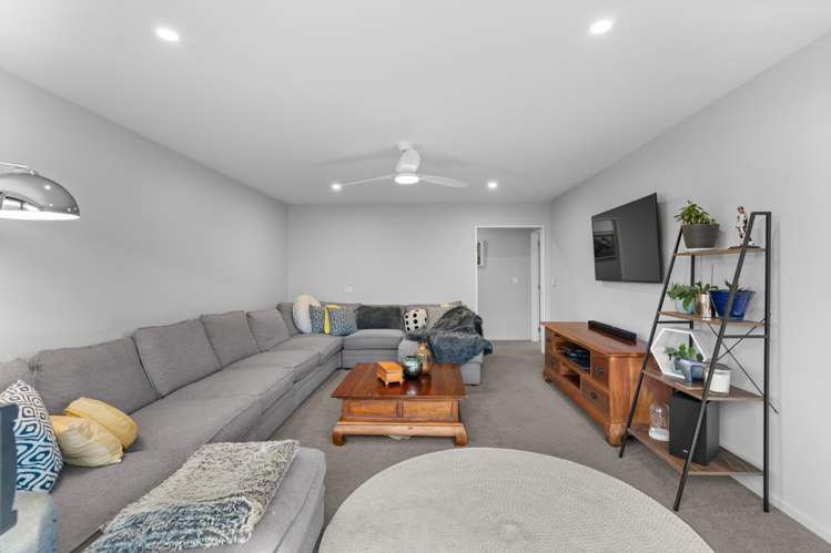 44 Candlesticks Crescent Lincoln_10