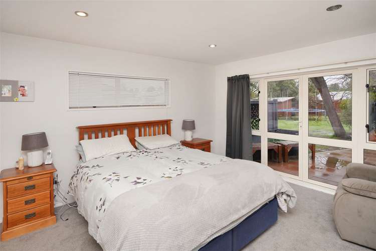 5 Littles Lane Woodend_5