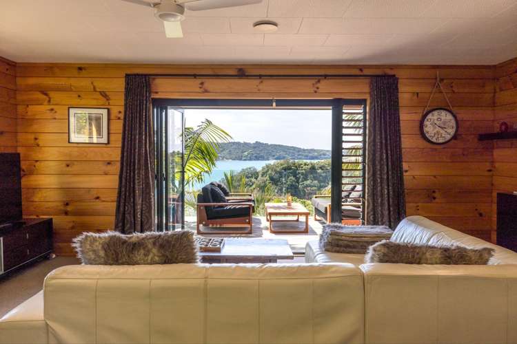 67 Kennedy Point Road Surfdale_10