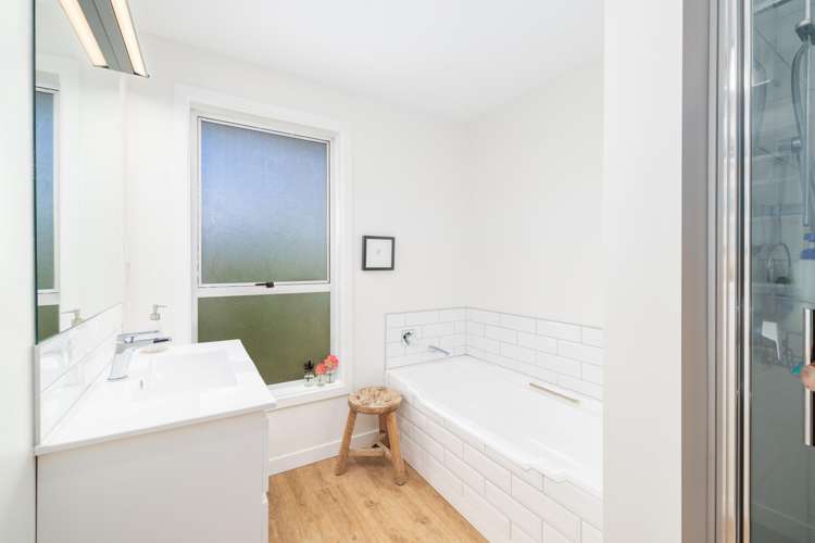 14 St Winifreds Place Bryndwr_9