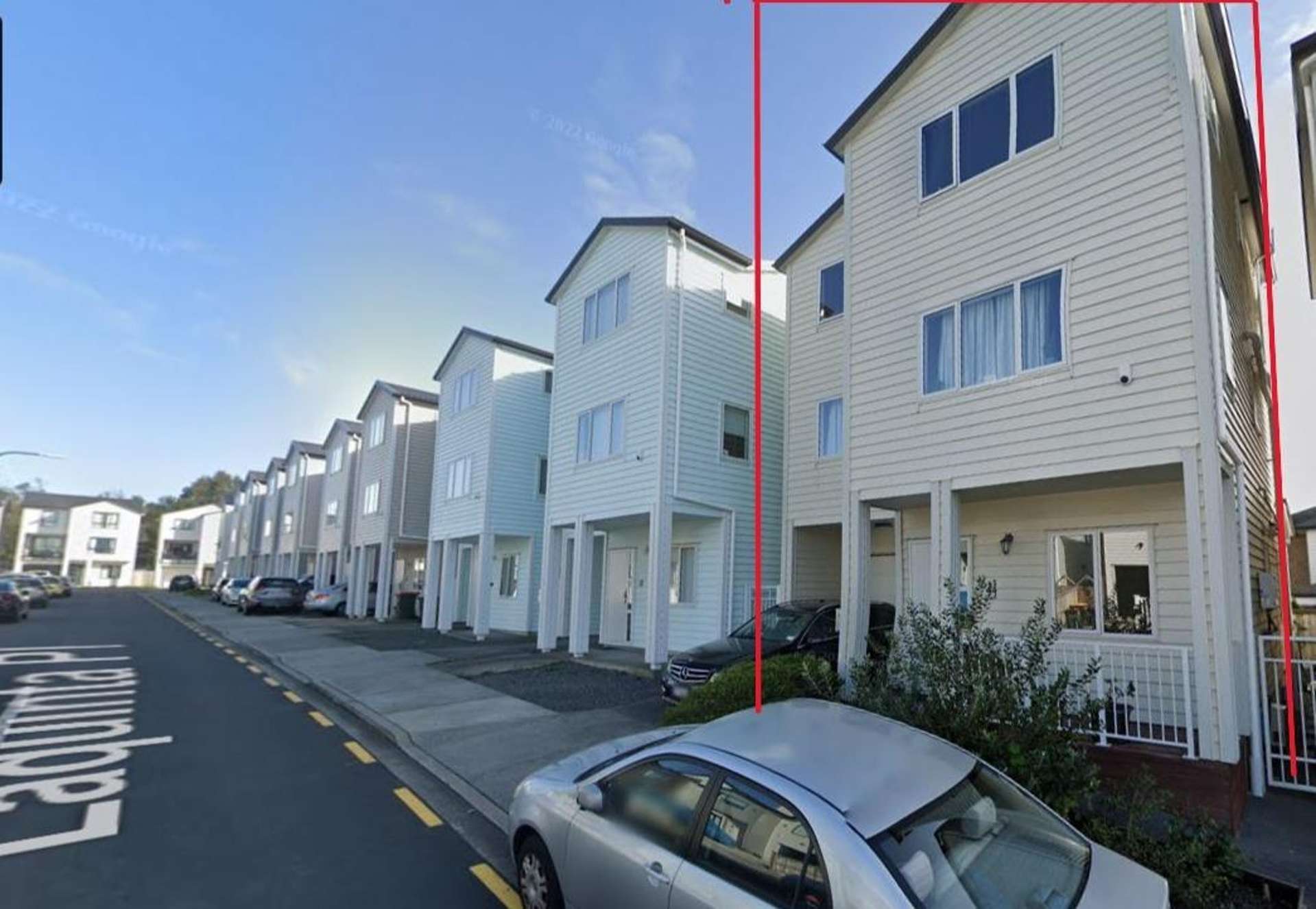 3 Laquinta Place 10673_0