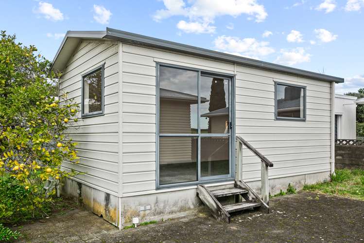 109 Vivian Street New Plymouth Central_16