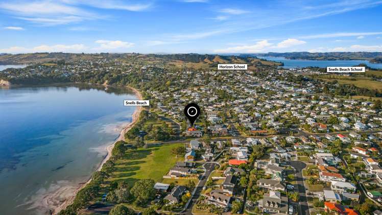4 Sunrise Boulevard Snells Beach_3