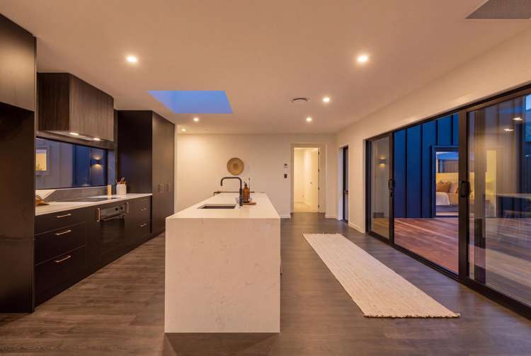 11 Buttercup Street Wanaka_4
