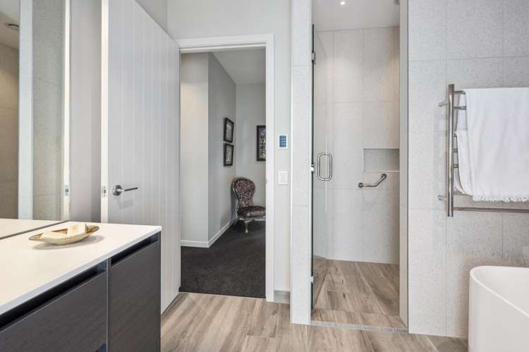 8 Jojos Way Lynmore_23