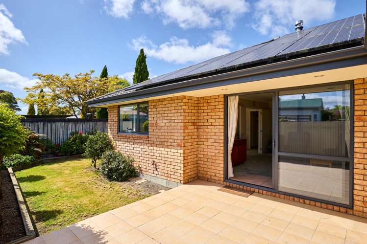 5A Robalan Place Redwoodtown_17