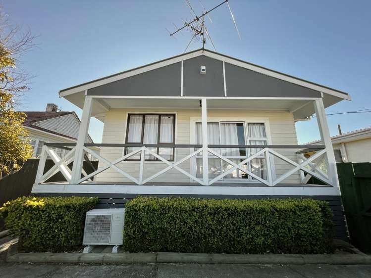 2/79 Molesworth Street_0