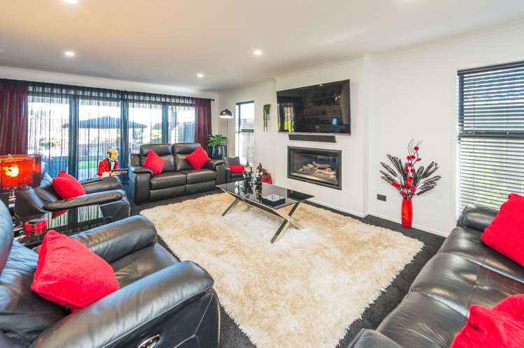 8 Magnolia Crescent Tawhero_14