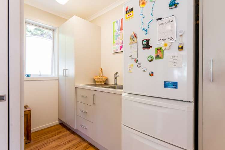 7 Tenby Street Moeraki_12