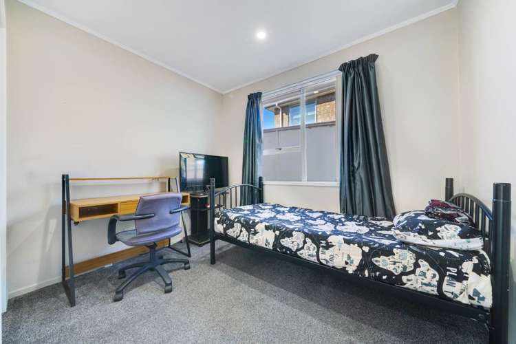 27 Sunlands Drive Manurewa_11