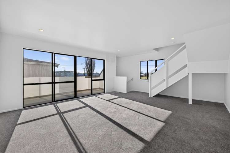  1/477 Madras Street Saint Albans_4