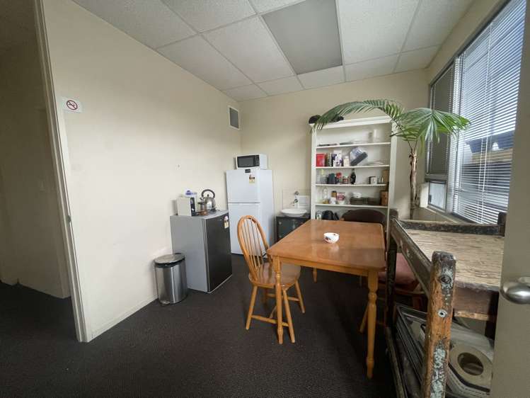 Unit B/50 Tarndale Grove Albany_6