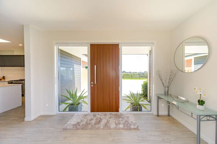 33 Hartwell Drive Kelvin Grove_5