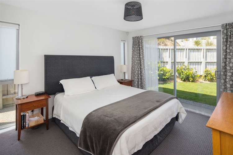 51 Red Beech Avenue Woodridge_9