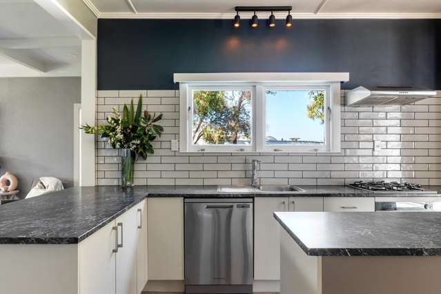 760 Childers Road Elgin_4