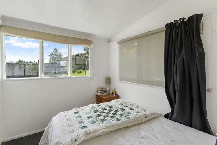 76 Hellyers Street Birkdale_5