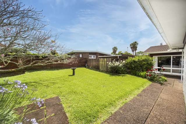 16 Vanbrugh Place Bucklands Beach_2