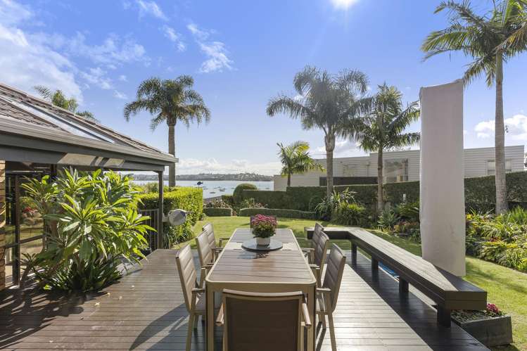 23 Clyside Avenue Half Moon Bay_10