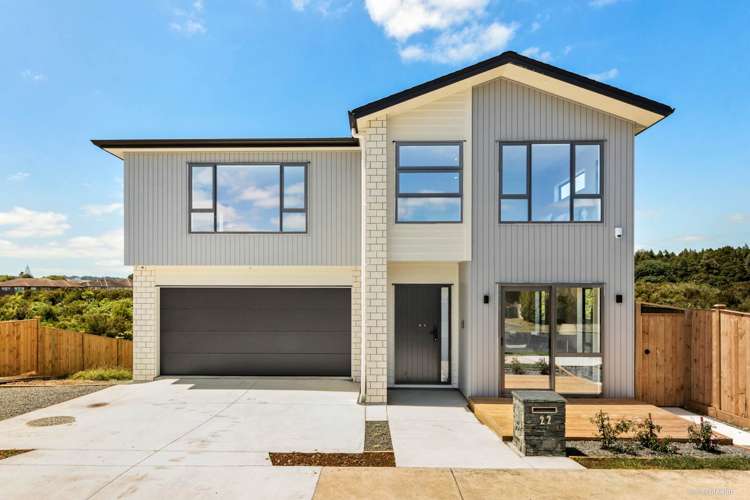 22 Castlebane Drive Flat Bush_2