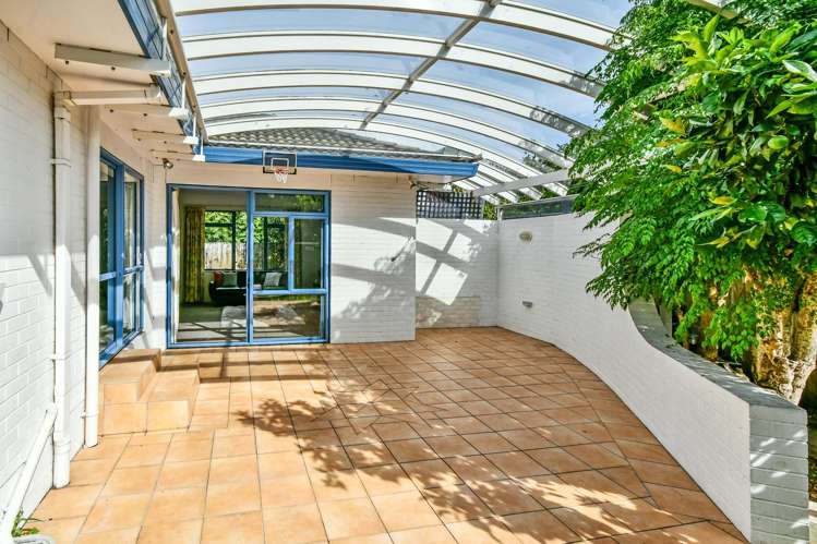 33a Youngs Road Papakura_13