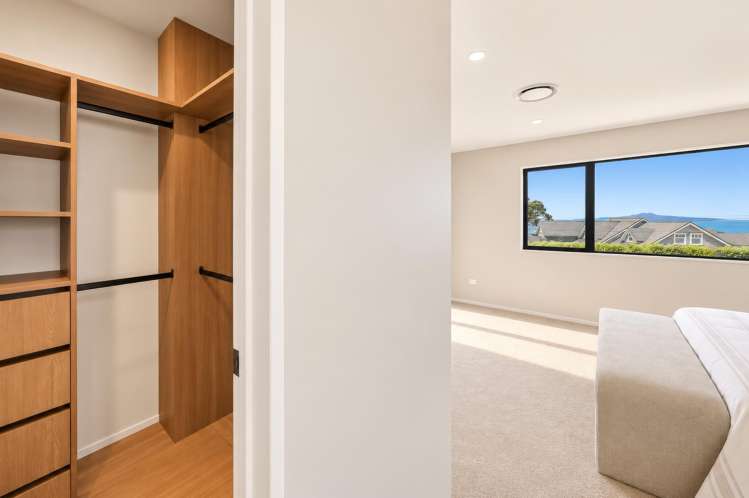 17B Rock Isle Road Torbay_12