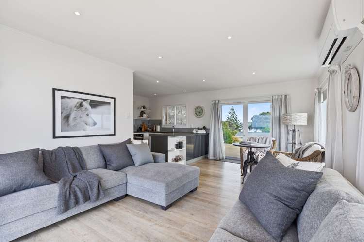 679 Pukehina Parade Pukehina_10