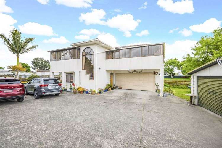 15 Alabaster Drive Papatoetoe_1