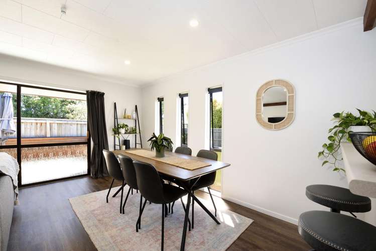 24 Starveall Street Brightwater_5