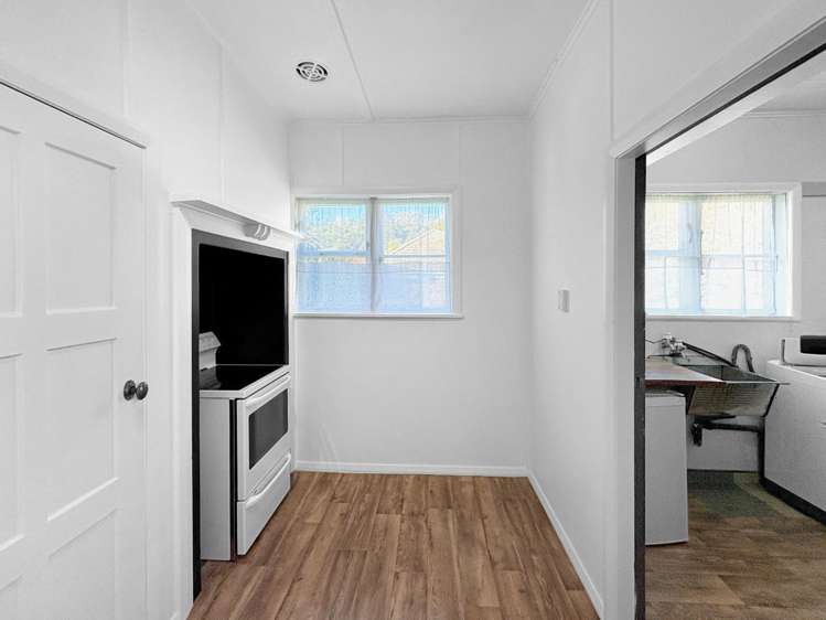 10 Clapham Place 1236_9