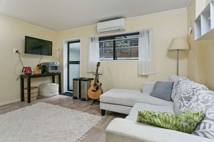 1/8 City View Terrace Birkenhead_16