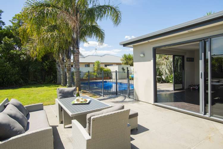 103 Potae Avenue Lytton West_12