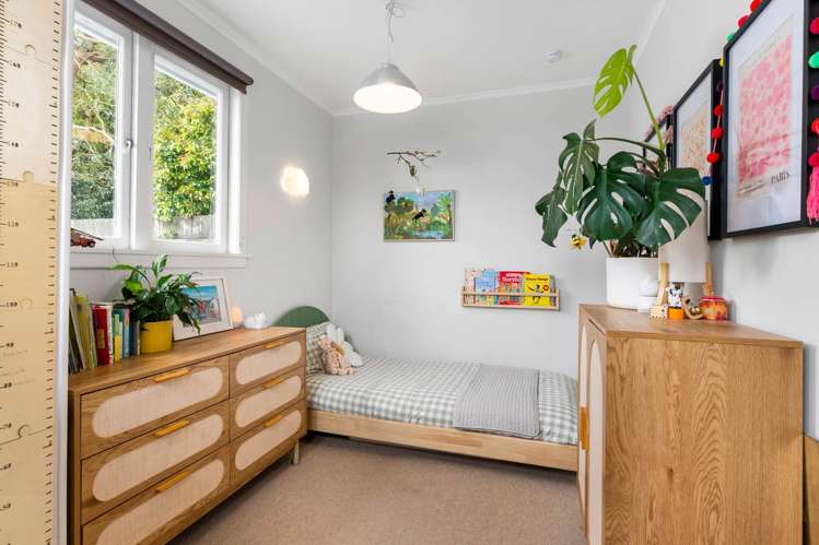 191 Glengarry Road Glen Eden_13