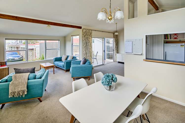 2 Cranwell Street Churton Park_8