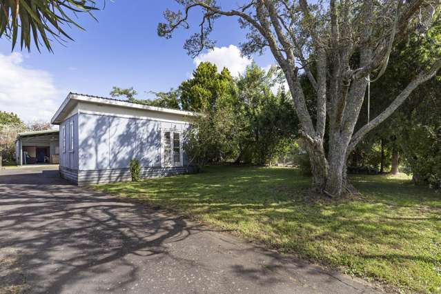 64 Howard Road Orere Point_2