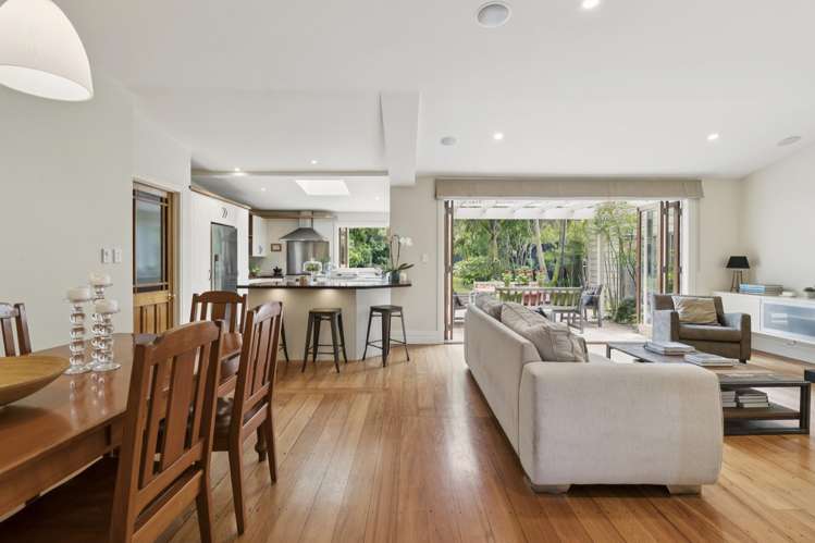 142 Queen Street Northcote Point_6