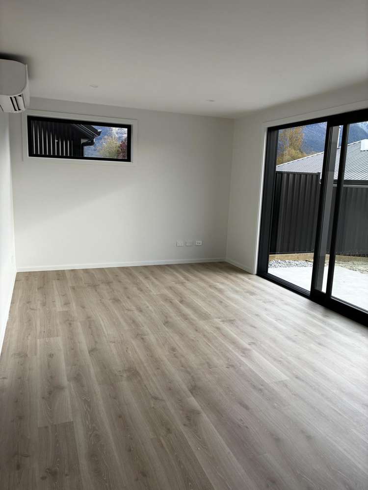 4 Buckler Burn Street Glenorchy_1
