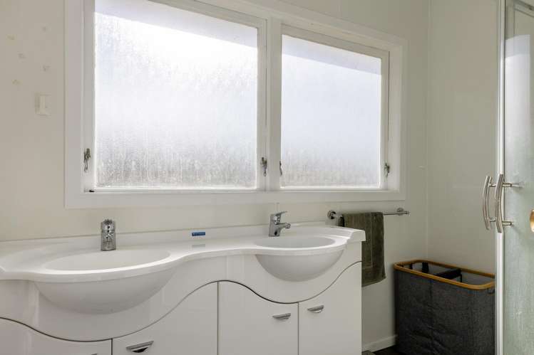 512 State Highway One Wairakei_29