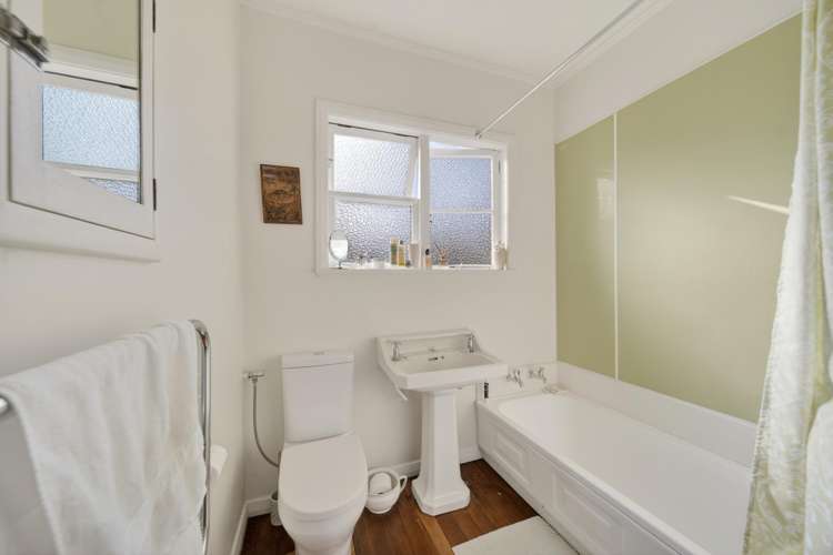 42 Miller Street Glenholme_11