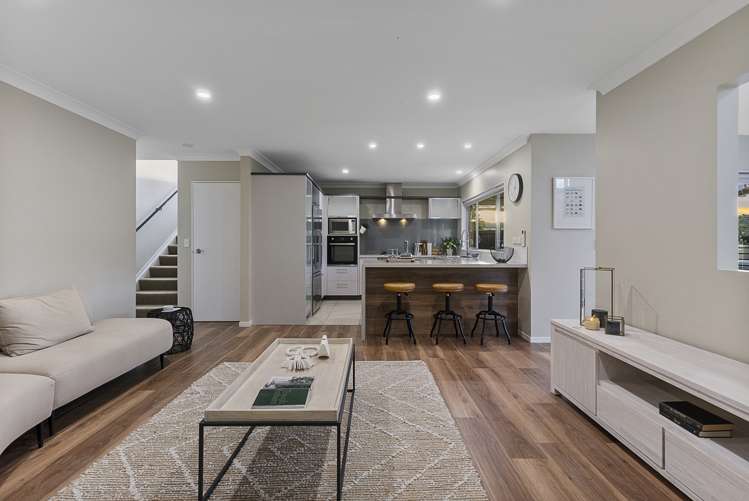 52 William Gamble Drive Greenhithe_11