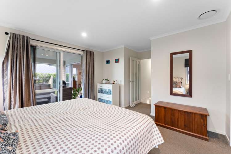 87 Harris Drive Silverdale_10