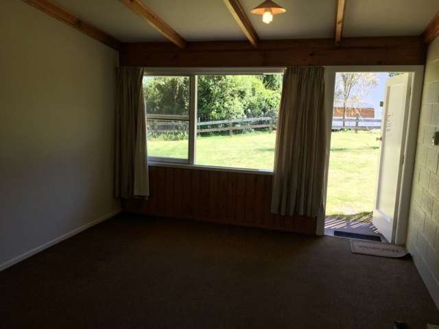 1/303 State Highway One Lake Taupo (East)_4