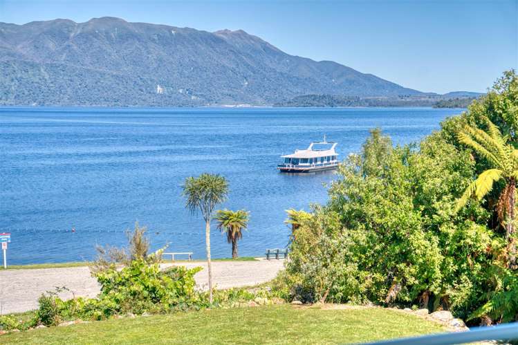 7 Ana Street Moana_33