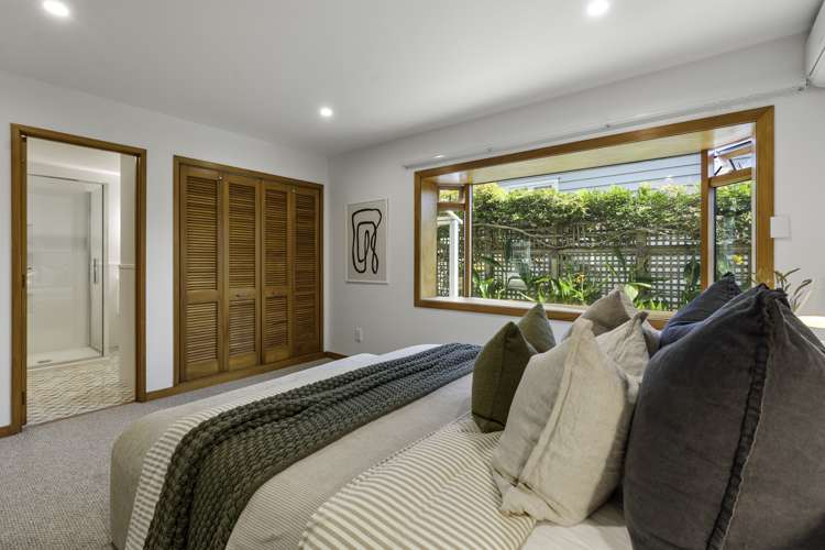 1/22 Queens Parade Devonport_33