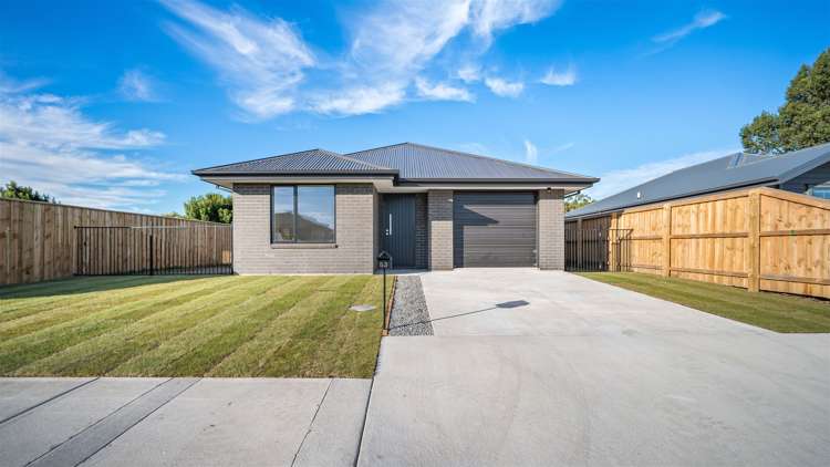 53 Henshaw Street Woodend_16