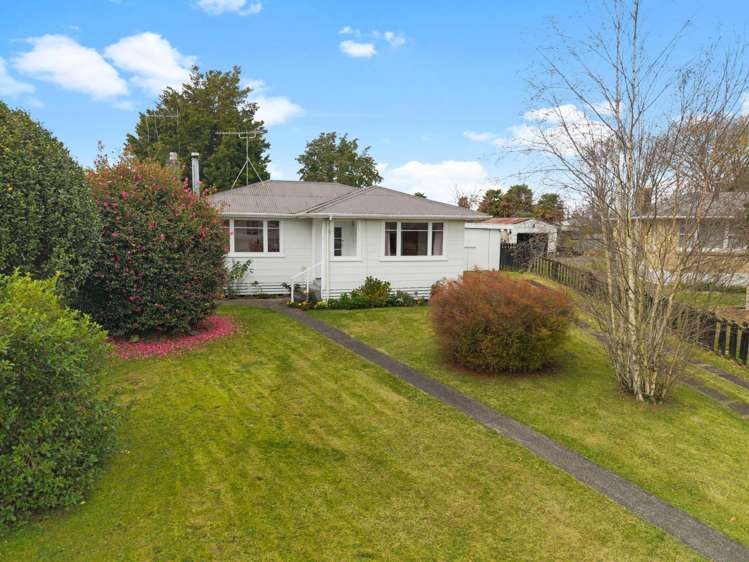 9 Grace Crescent Tokoroa_24
