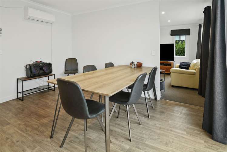 18a Maitland Avenue Stoke_6